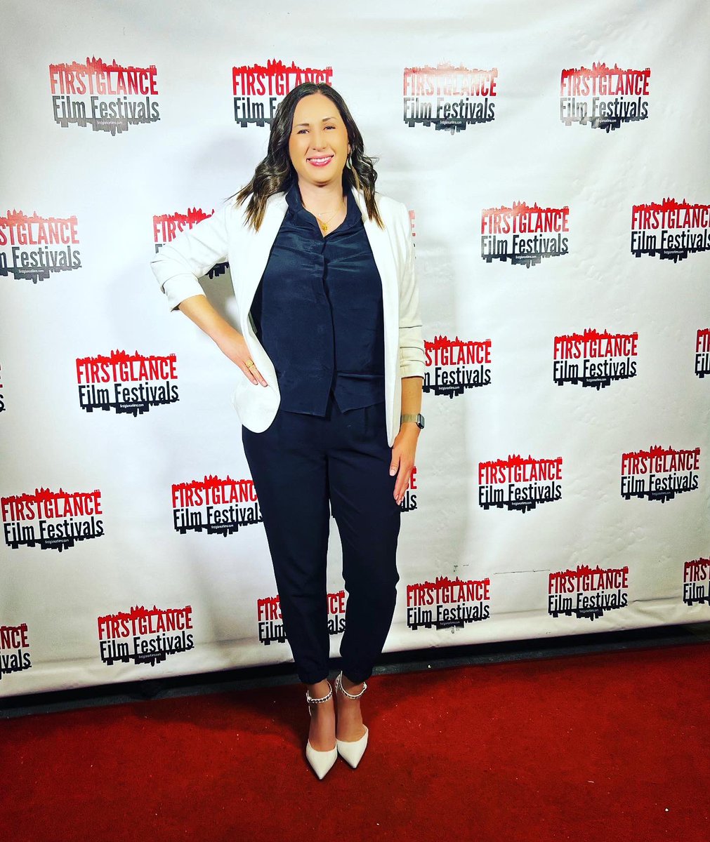 diginmag's tweet photo. Lovely❤️to take part as #FirstGlanceLA’s red carpet interview host to help kick off Opening Night @FirstGlanceFilm! Was so nice to chat w @catecarson + Christine Celozzi of #ThePlumber + all the #filmmakers! 🙏🏼 @JaxDallas + Fest Dir. Bill Ostroff for💥opportunity! #FilmTwitter https://t.co/gpNgLZcZJG