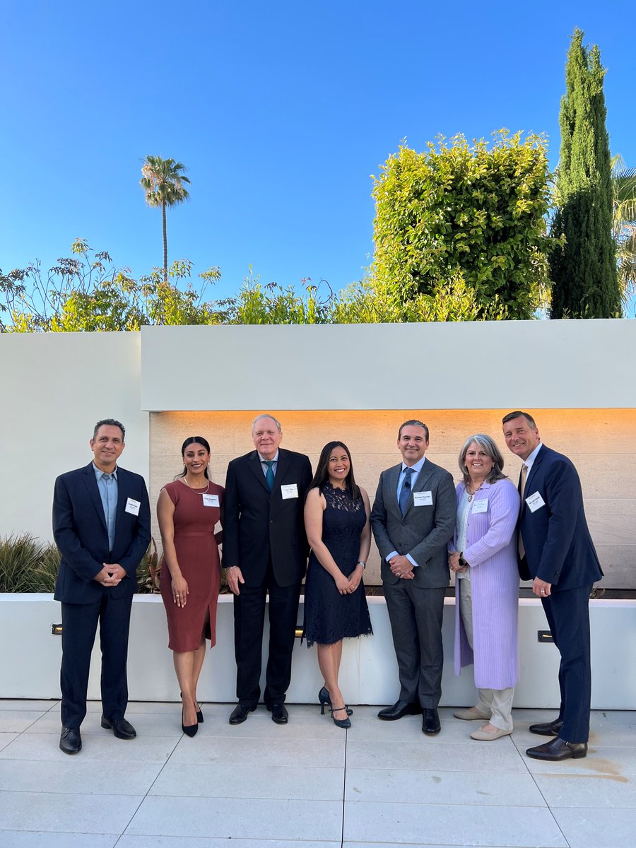 Miller_Kaplan's tweet photo. We had a great time at this year’s In-house Counsel Leadership Awards! Special recognition goes to our in-house taxation attorneys, Nicholas Sanchez &amp; Qiva Dinuri, who were the moderator &amp; a panelist for the night. Thanks to the @latimes B2B Publishing Team for hosting the event! https://t.co/vrDInclCdn