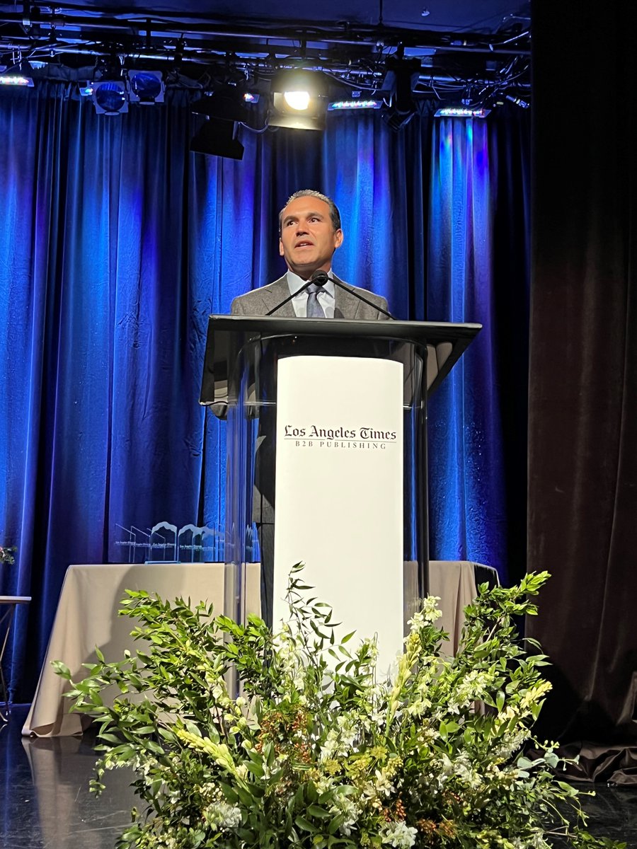 Miller_Kaplan's tweet photo. We had a great time at this year’s In-house Counsel Leadership Awards! Special recognition goes to our in-house taxation attorneys, Nicholas Sanchez &amp; Qiva Dinuri, who were the moderator &amp; a panelist for the night. Thanks to the @latimes B2B Publishing Team for hosting the event! https://t.co/vrDInclCdn