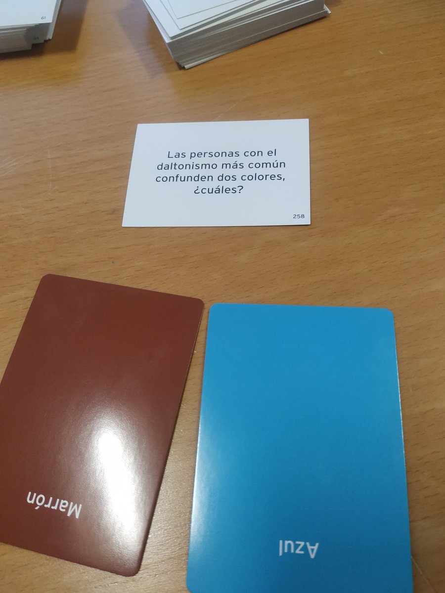 PinkTiefling94's tweet photo. Jugando al #ColourBrain de @Mercurio_Juegos he pensado en @AnchovyTime y he fallado... 😅😅
Nuevo juego 🔝🔝 en las #tardesdejocs de @ALC_Stronghold https://t.co/UY4qifPeqj
