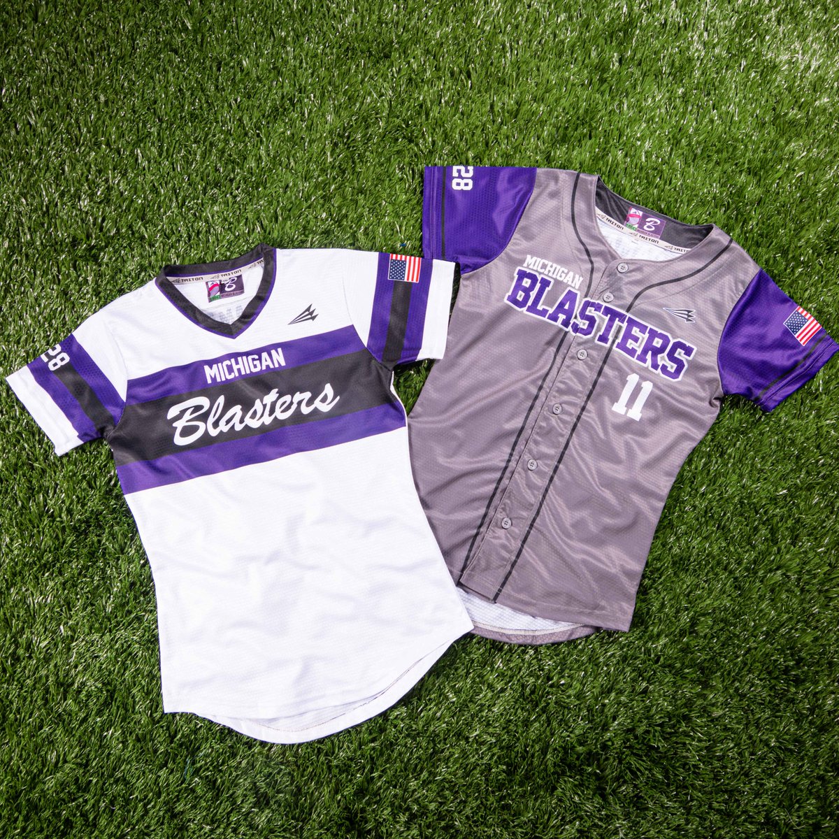 CustomSoftball's tweet photo. #Triton Package Deals make it easy to get the best value. Find a package or request a custom quote. https://t.co/Ds8CsnJH8Q
👥 Michigan Blasters
🏆 Package 9 (with added socks)
#teamtriton #customsoftballjerseys #softballjerseys #softballuniforms https://t.co/VRxd8ST3q3