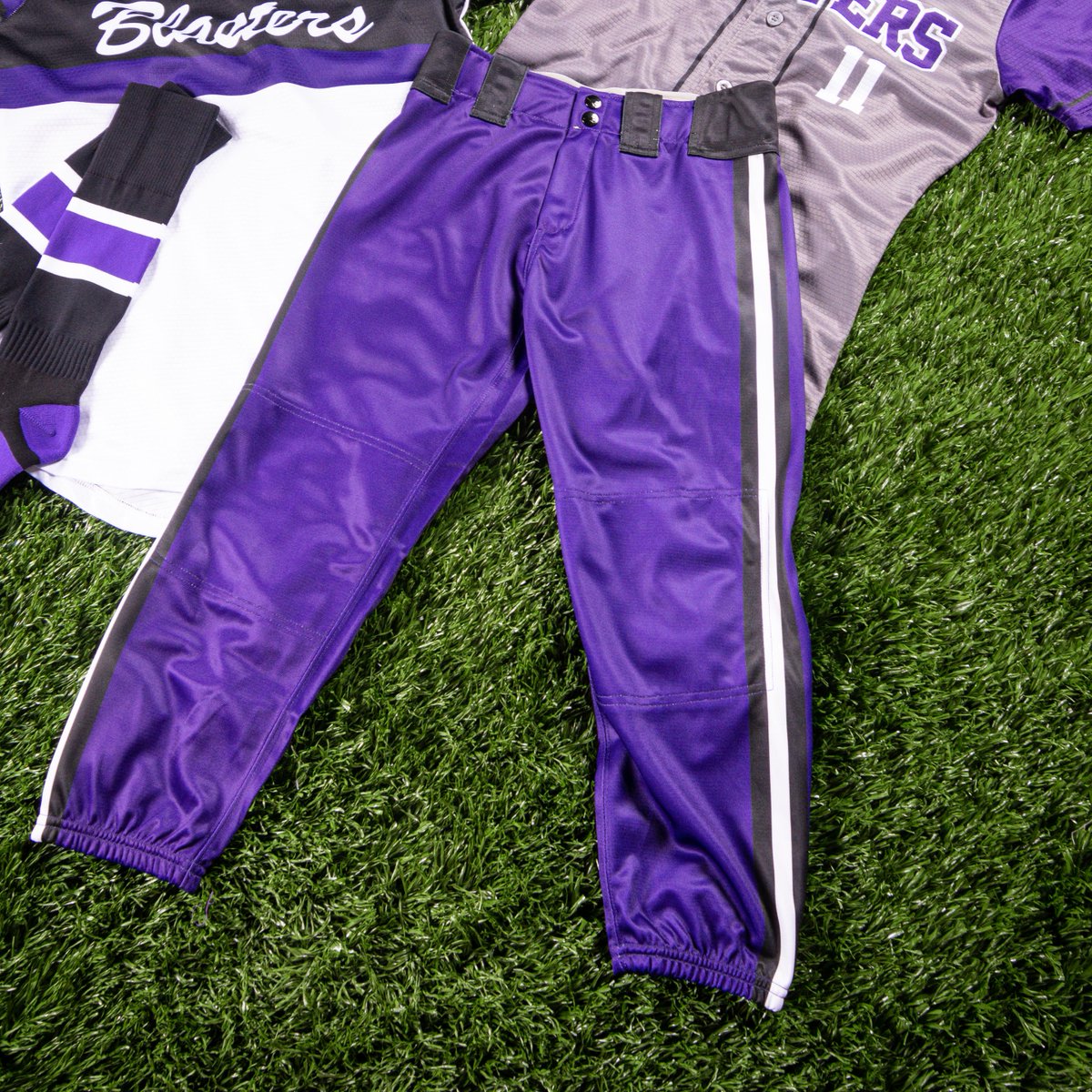 CustomSoftball's tweet photo. #Triton Package Deals make it easy to get the best value. Find a package or request a custom quote. https://t.co/Ds8CsnJH8Q
👥 Michigan Blasters
🏆 Package 9 (with added socks)
#teamtriton #customsoftballjerseys #softballjerseys #softballuniforms https://t.co/VRxd8ST3q3