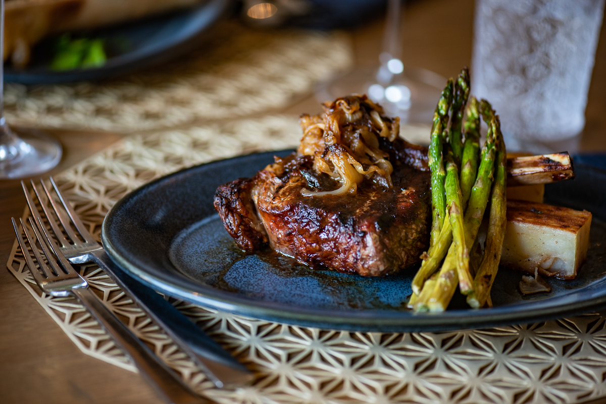 Experience Artisanal American Cuisine steeped in the culinary tradition of the Midwest. A refreshed menu with new delectable items created by our talented chef, Paul Funk awaits at ARIA.