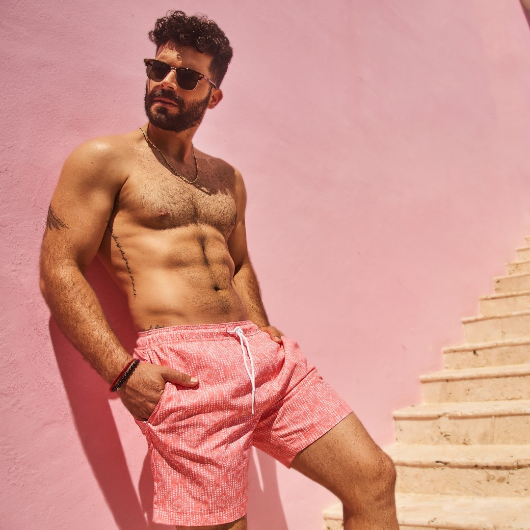Miami_Living's tweet photo. Cubavera Presents Adrián Di Monte - Actor and model Adrián Di Monte, known from Univision’s telenovelas, has teamed up with Cubavera. https://t.co/2gQKYnyD0D #Cubavera #MensWear #MiamiLivingMagazine https://t.co/oOy8xrajmC