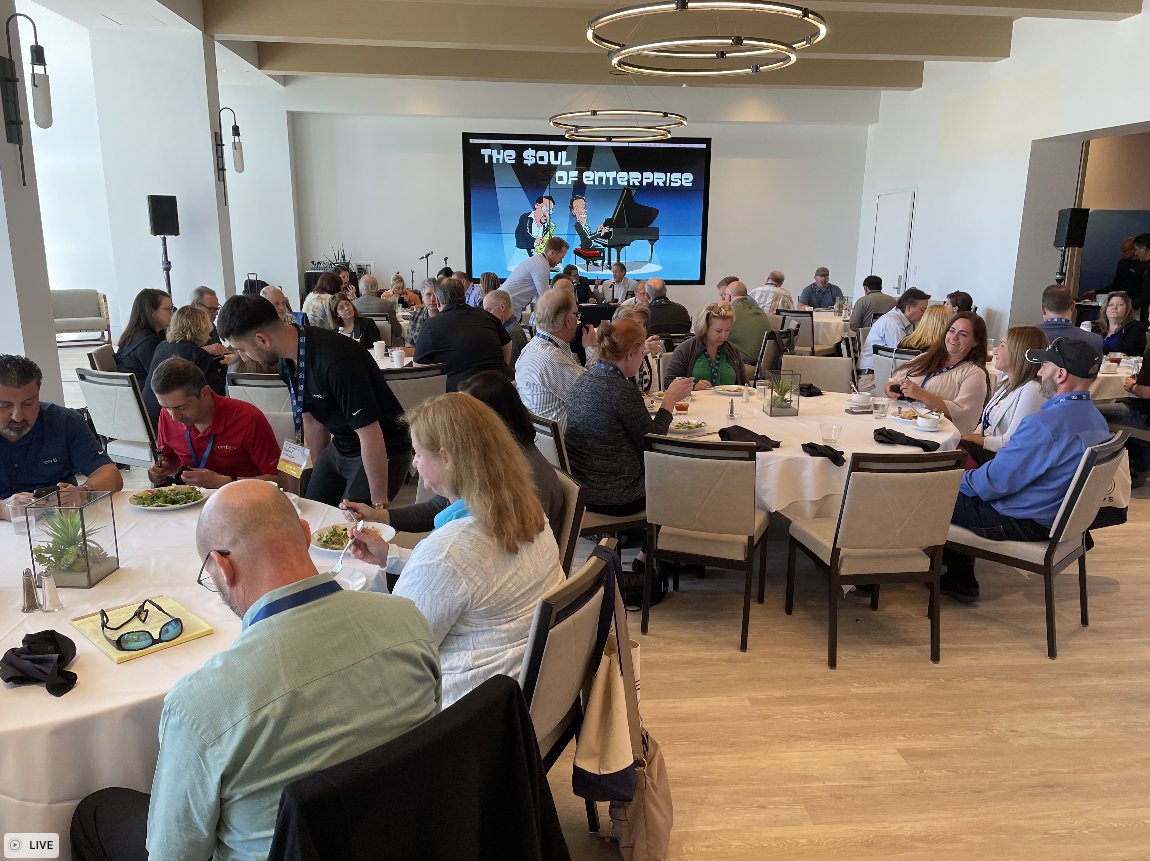 asktsoe's tweet photo. Here are some more great LIVE shots from our LIVE broadcast. Where's Waldo? @90minds #90MotM #AskTSOE @ronaldbaker @edkless https://t.co/Ac3Wihdmsj