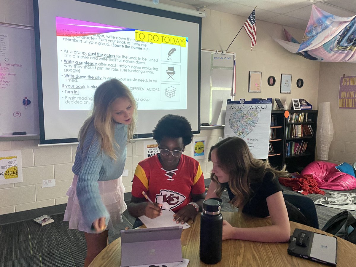 AllisonServaes's tweet photo. Go Ms. Parker! helping students cast their book club characters as actors is a fun activity for the last weeks of school #CSTFinishline https://t.co/3e3UB6135F