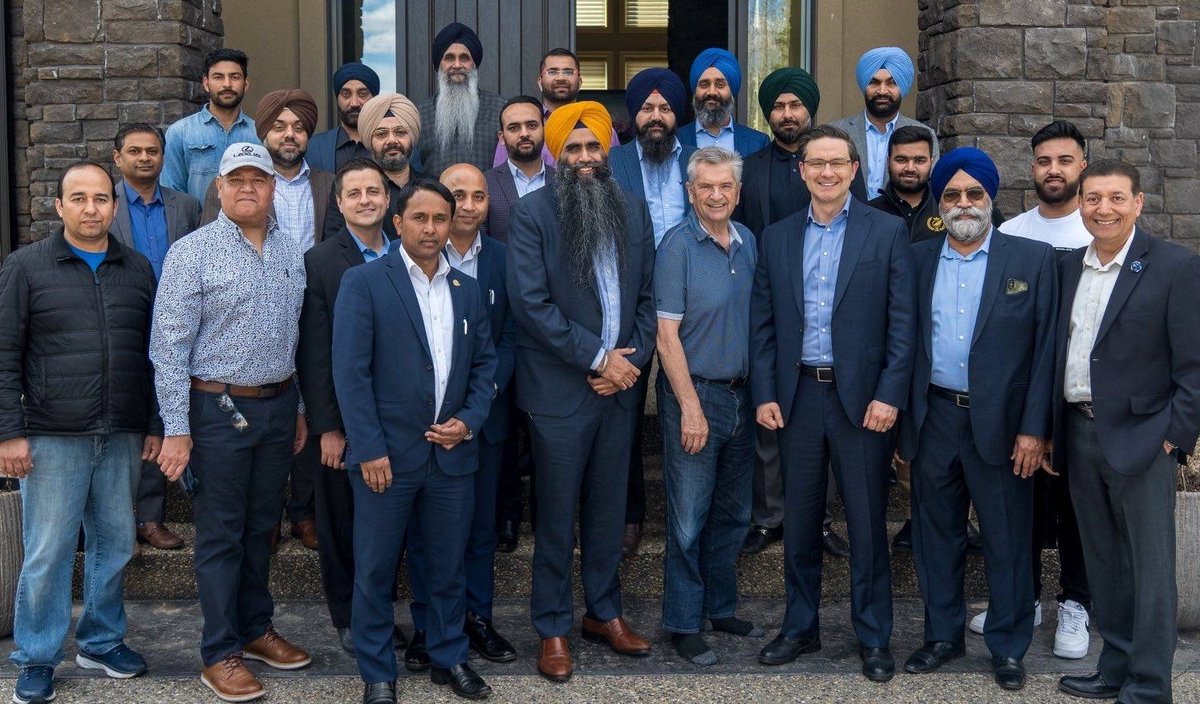 PierrePoilievre's tweet photo. Great to meet with Raja Dhaliwal &amp; friends from the South Asian community.

These Edmonton entrepreneurs are ready to take back control of their lives from the big bossy government in Ottawa.

Join them. And me. Become a member. And vote: https://t.co/d9I1ky9w2t https://t.co/QGJcLpeBNy