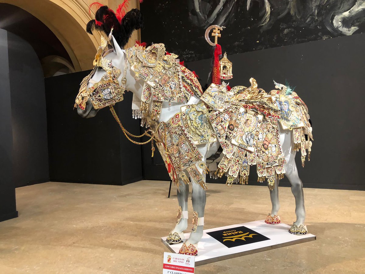 CaballoTerry's tweet photo. Nuestro enjaezamiento ya está expuesto en la Compañía. No dejéis pasar la oportunidad de observar de cerca el trabajo que nos ha llevado a lograr el ansiado primer premio. https://t.co/15YmzrJ9i9