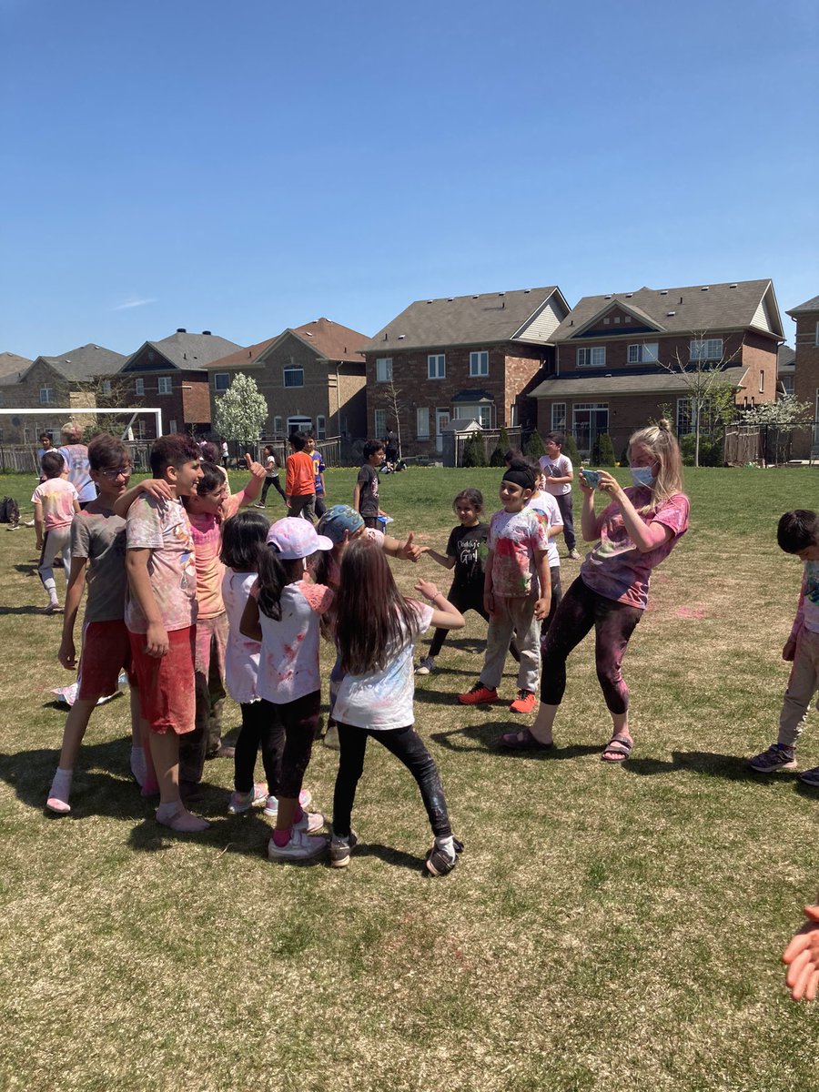 hewsonps's tweet photo. We welcomed spring today with our Hewson Holi Experience. So much fun and a great end to a fabulous Education Week! Thank you for celebrating with us! @hewsonps @PeelSchools #pdsbeduweek https://t.co/WfGLQgeaHG