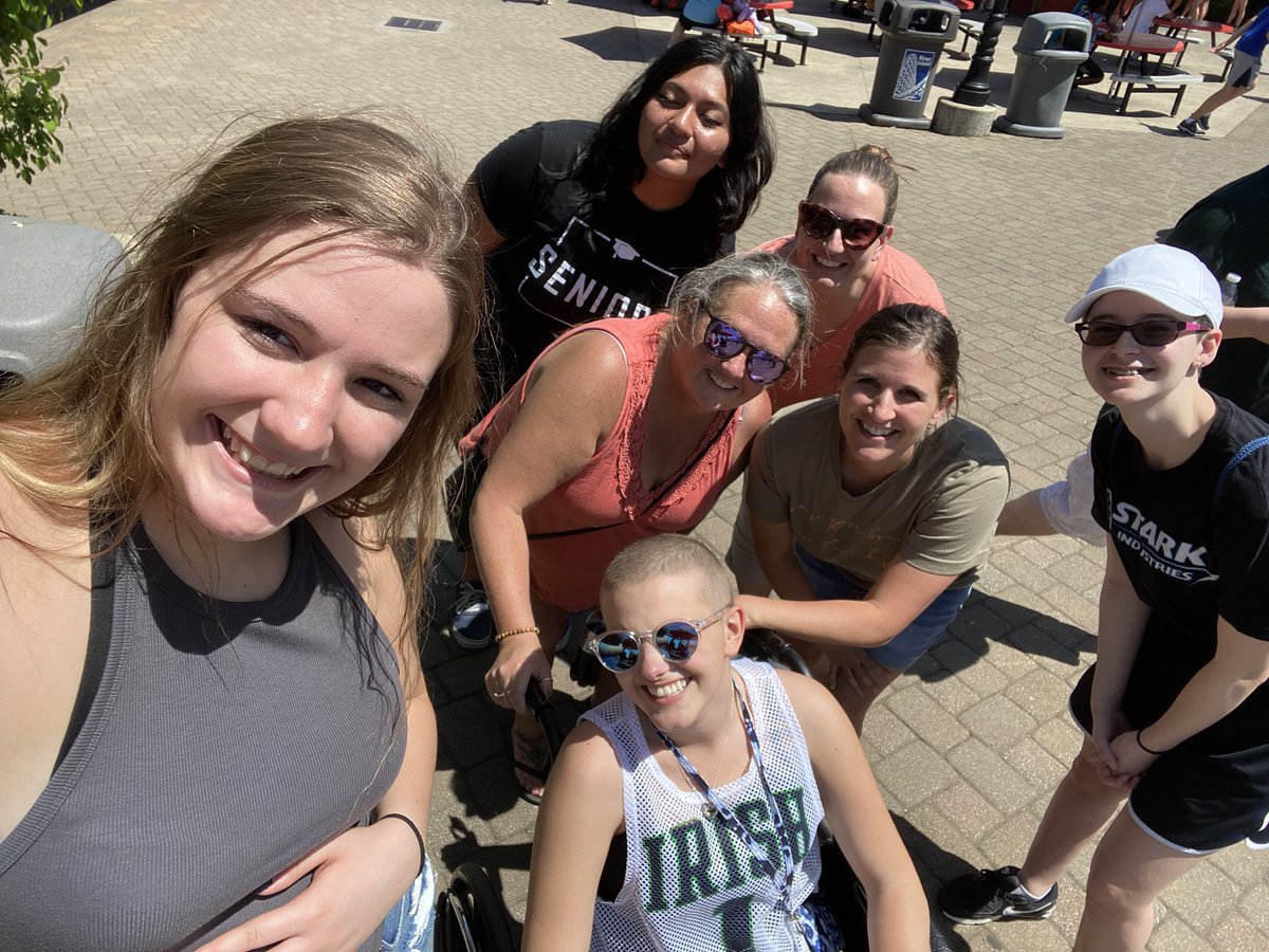 jillbollenbache's tweet photo. Education Day 2022 at Kings Island!! https://t.co/lhoeMlGcQ3