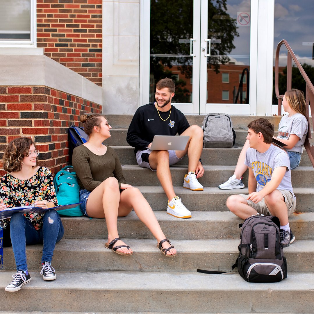 Our Swedes are heading into Finals Week! 💙💛 For some of our kids - this ends their first year. For others, it's their last class all together! #bethanycollegelbk #swedeadmissions #ks #lindsborgks #kansas #college