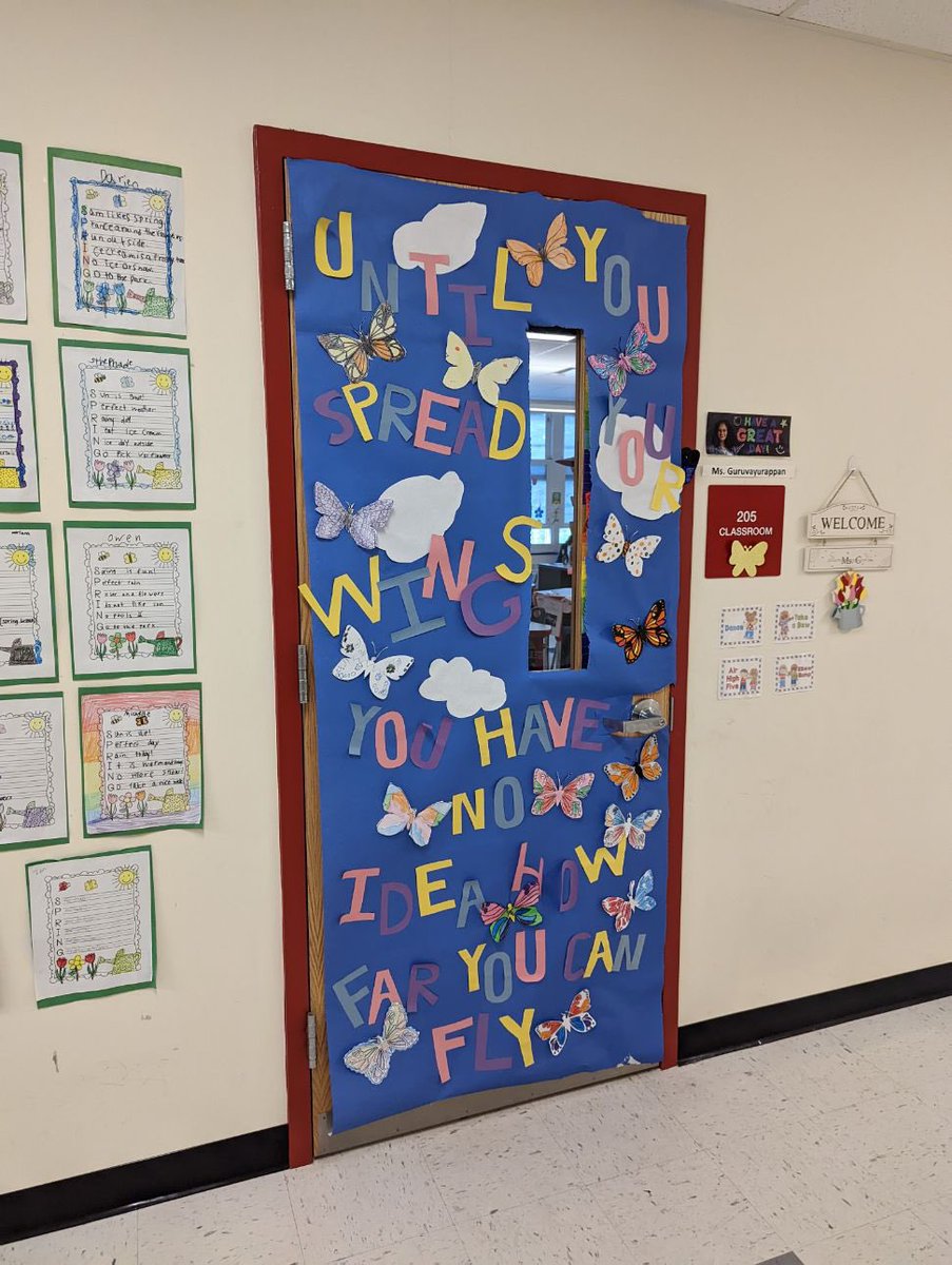Nick_EdwardsEDU's tweet photo. Part 5 Our Team of students and staff did an amazing job for our door decorating contest by our student council! More pictures to follow! @BBSmalleyES #teamsmALLey https://t.co/o9VQS4nMm7