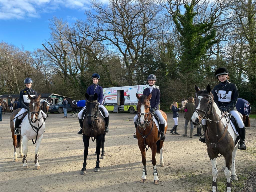 KSBEquestrian1's tweet photo. Best of luck to Lilah, Anouska, Freya and Anna at the Inter Schools SJ  @RoyalWindsorRHS tomorrow @KSBSportDept @KingsBruton https://t.co/sdi7wi76Pv