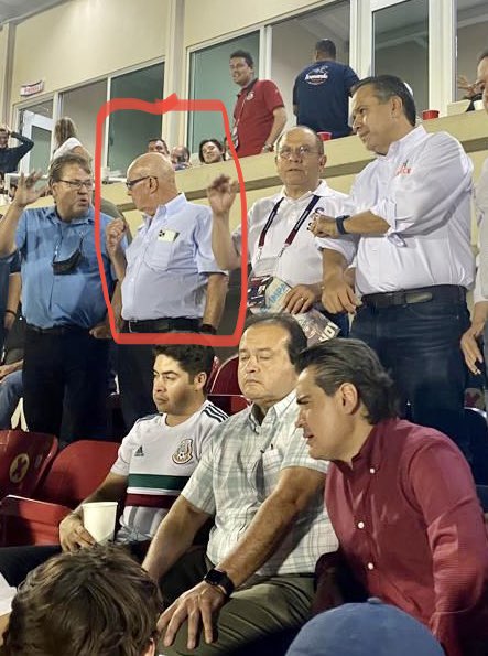 Jorge Morales Borbón (@jorge_moralesb) on Twitter photo <a href="/NARANJERO75/">Aarón Tapia</a> <a href="/tonoastiazaran/">Antonio Astiazarán</a> <a href="/Los60Segundos/">60Segundos</a> <a href="/HermosilloGob/">Gobierno de Hermosillo</a> <a href="/OmarCardenass/">Omar ♻️</a> @DesertDentalSer <a href="/elarielbe/">Ariel Ballesteros E.</a> <a href="/AMonjarazAleman/">Asesor Politico</a> <a href="/eriqkina/">ErikinaDimeTú</a> <a href="/ElNecio2018/">Por Siempre, Fidel!!!</a> <a href="/libera_radio/">Libera Radio</a> <a href="/acastrejon/">Alejandro Castrejon</a> <a href="/JulioElias999/">Julio Elias</a> <a href="/FanyDuarte33/">FANY DUARTE</a> Si así como verificas una simple foto, verificas la información que te filtran, estás más jodido de lo que pensaba. El señor pelón es Mario Robinson Bours. A mí que me inviten a <a href="/MLBenesp/">MLB en español</a> y sí voy!! “es periodismo sin tapujos…ni verificar”. Jajajaja. <a href="/NARANJERO75/">Aarón Tapia</a> <a href="/tonoastiazaran/">Antonio Astiazarán</a> <a href="/Los60Segundos/">60Segundos</a> <a href="/HermosilloGob/">Gobierno de Hermosillo</a> <a href="/OmarCardenass/">Omar ♻️</a> @DesertDentalSer <a href="/elarielbe/">Ariel Ballesteros E.</a> <a href="/AMonjarazAleman/">Asesor Politico</a> <a href="/eriqkina/">ErikinaDimeTú</a> <a href="/ElNecio2018/">Por Siempre, Fidel!!!</a> <a href="/libera_radio/">Libera Radio</a> <a href="/acastrejon/">Alejandro Castrejon</a> <a href="/JulioElias999/">Julio Elias</a> <a href="/FanyDuarte33/">FANY DUARTE</a> Si así como verificas una simple foto, verificas la información que te filtran, estás más jodido de lo que pensaba. El señor pelón es Mario Robinson Bours. A mí que me inviten a <a href="/MLBenesp/">MLB en español</a> y sí voy!! “es periodismo sin tapujos…ni verificar”. Jajajaja.