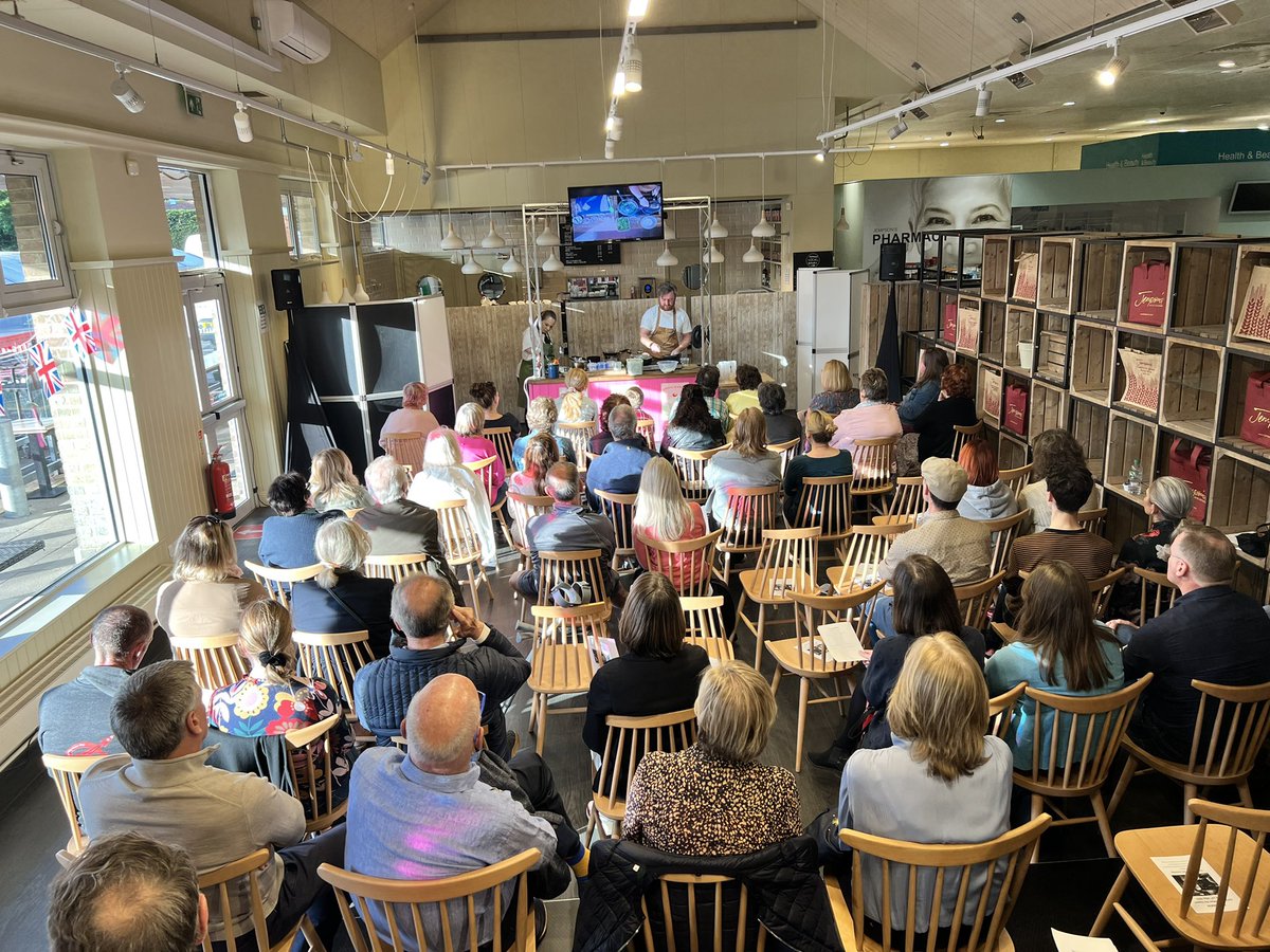 Blue Ananta tweet media