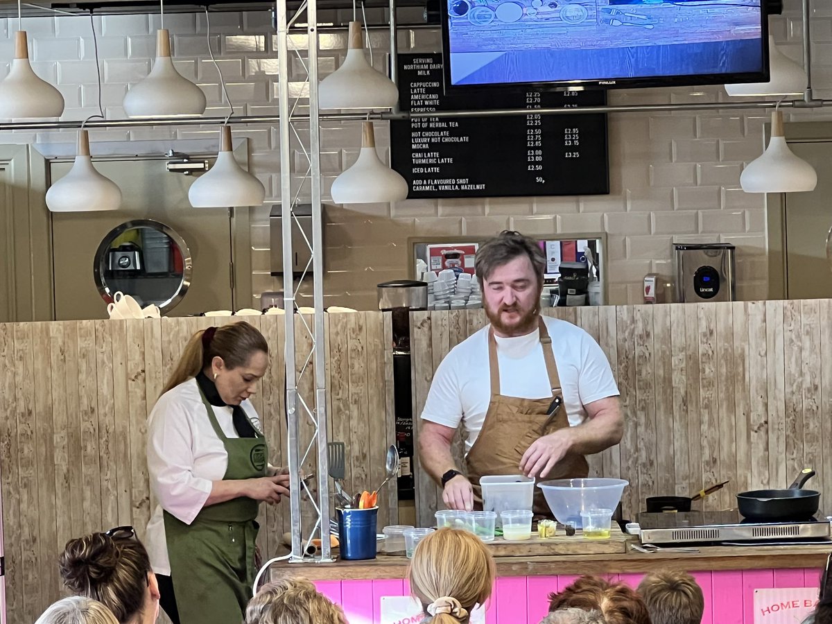 Blue Ananta tweet media