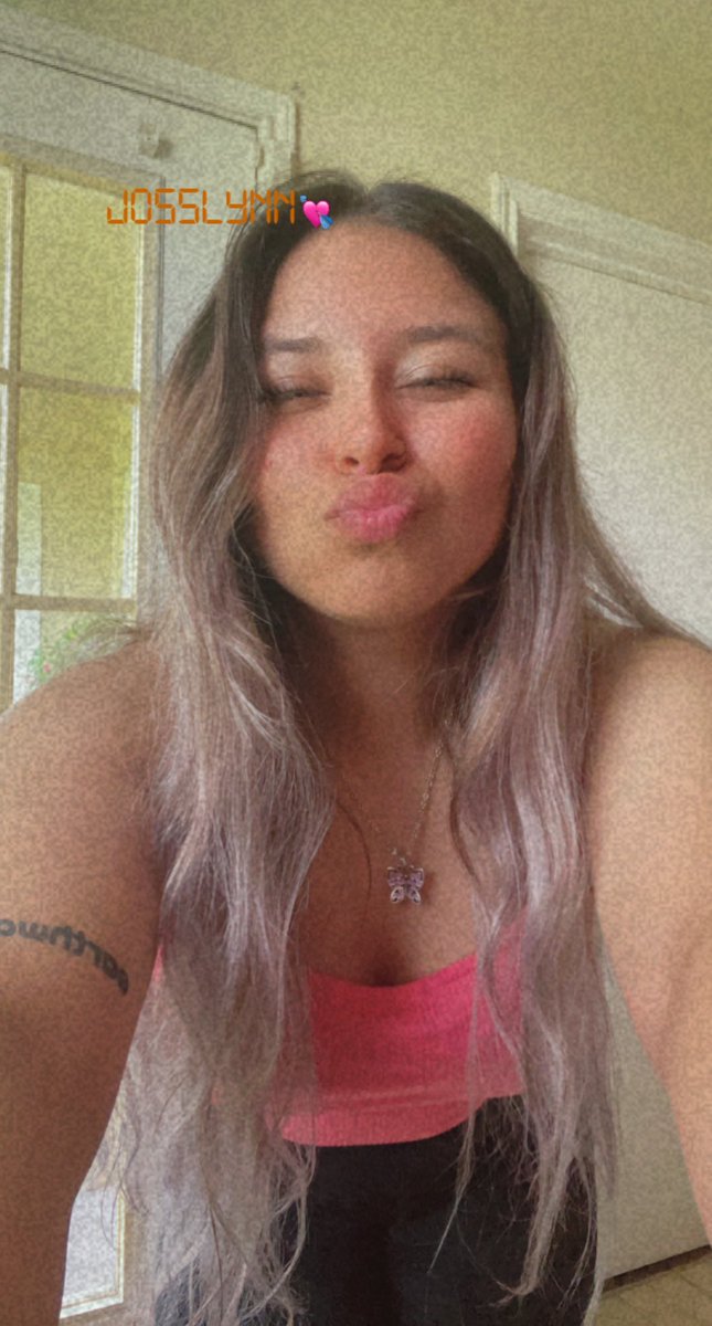 Josslynn16's tweet photo. Pretty in pink 💗 https://t.co/NMBFdOp89D