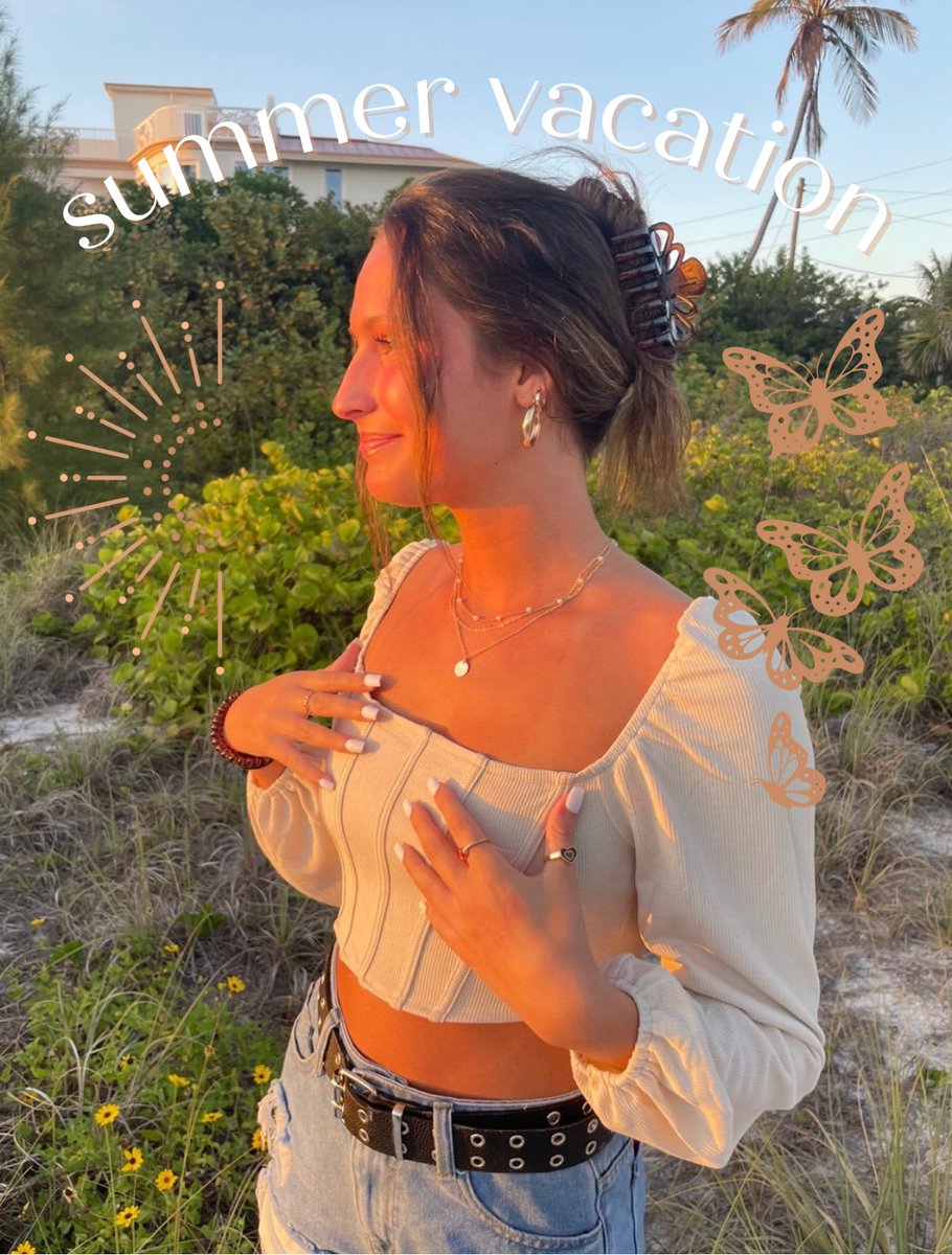 wkualphagam's tweet photo. We are already missing our sisters now that summer break is here. But, we love to see where everyone travels! Comment below your favorite vacation spots!! #alphagamadelta #alphagam #agd #summerbreak https://t.co/pLTtEdPZUS