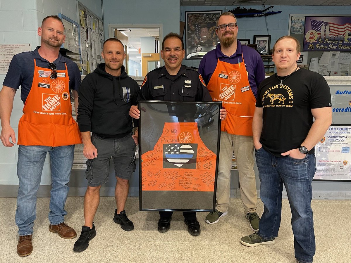 TanekaHeadley's tweet photo. #HDBacktheBlue🥳 #2ndPrecinct Thank you for your support and partnership https://t.co/4rAc5ttw0t