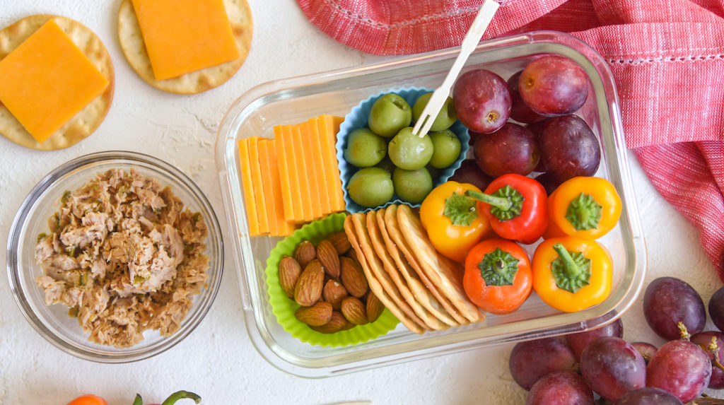 Here's how we're snacking today 🥰 What's your go-to Bumble Bee snack?