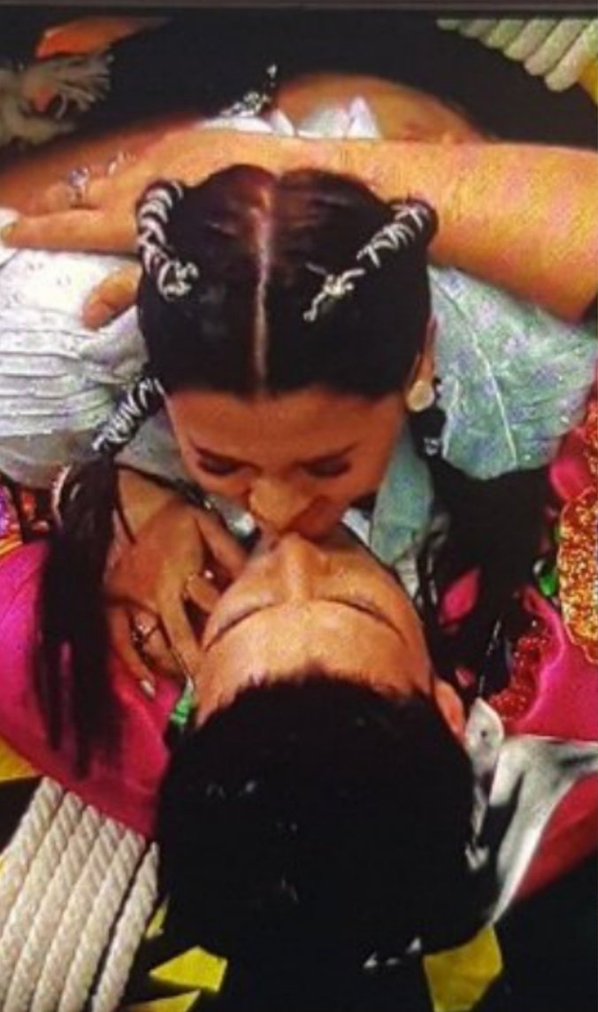 ArchanaPriyad13's tweet photo. I really enjoyed #KKK 💃💃💃💃
Thanks to @kkundrra @itsmetejasswi 💕💕💕💕
🐍❤️🌞
#KaranKundrra #TejasswiPrakash
#TejRanInKhatraKhatra #TejRan
#KKundrraSqaud #TejaTroops
TEJRAN SLAYED KHATRA SHOW https://t.co/LsDTFVaiCH