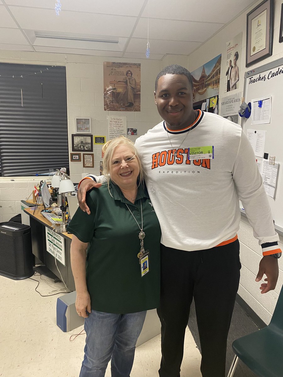Always a happy heart to see former students <a href="/dutchforkhigh/">Dutch Fork High</a> , especially when they tell you they still have their pot notes from Teacher Cadets. Kam is headed to Bowling Green to continue his football career. I’m so proud of him! ❤️🏆👏🏻☀️
