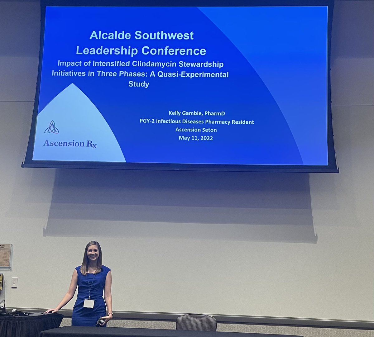 SetonPharmRes's tweet photo. Our residents ROCKED their presentations on their research 🧐📚 projects at Alcalde the past ✌🏻days! Take a 👀 for yourself!
#PharmRes @TSHP_org @UTexasPharmacy https://t.co/uSRaMQD2P4