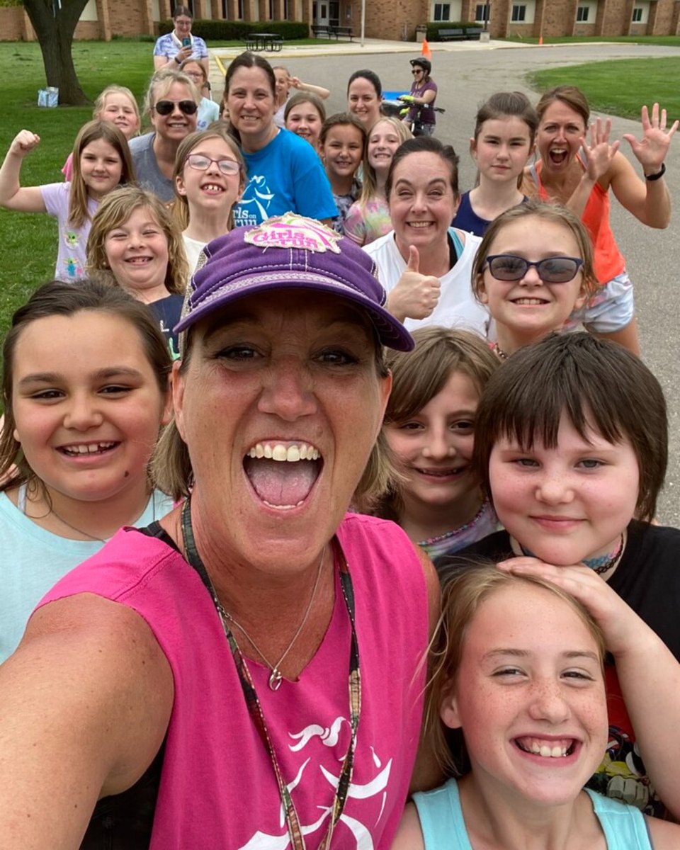 GOTRMidMich's tweet photo. #HappyFriday from #GOTR teams across mid Michigan!  Join us for our 5K at MSU on May 22!  Price increase on May 15.  Sign up at:  https://t.co/1PZqcouFL2  #FridayFeeling #GOTRMidMich #GirlsontheRun #5K #GOTR5K #thefinishlineisjustthebeginning https://t.co/g4oh4iK3h1