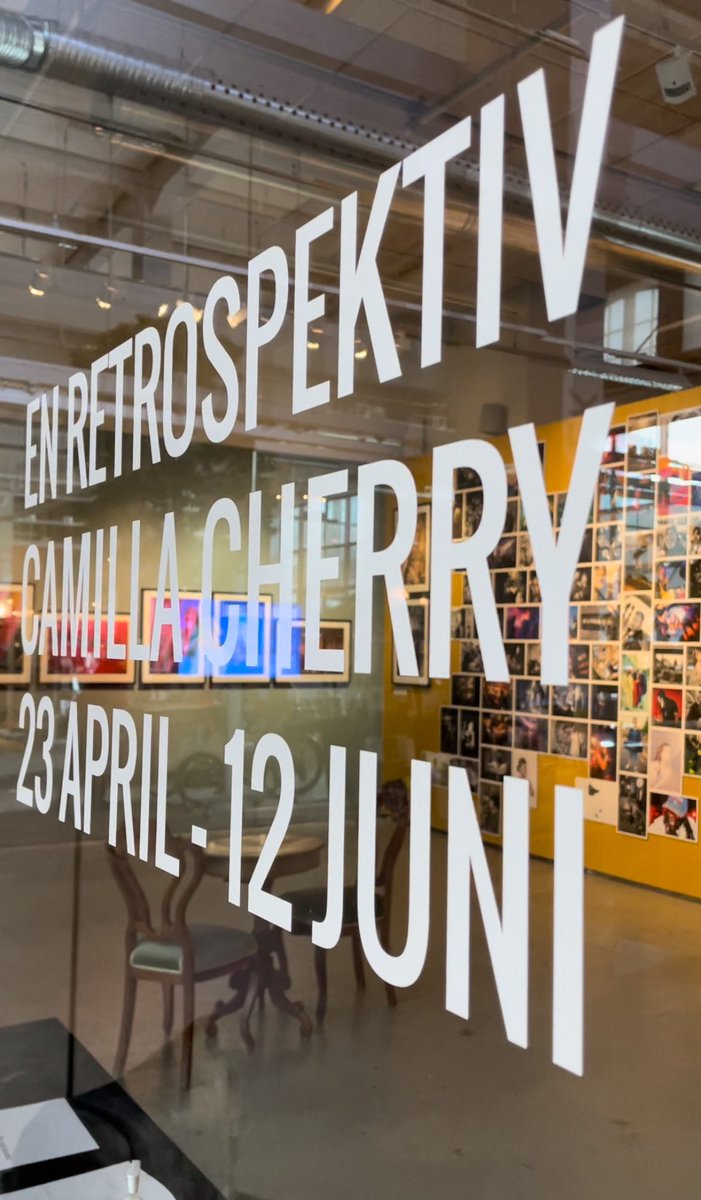 ”En retrospektiv Camilla Cherry”
Öppet i helgen, lö/sö till kl 17.
Nacka Konsthall i Dieselverkstan. ☀️