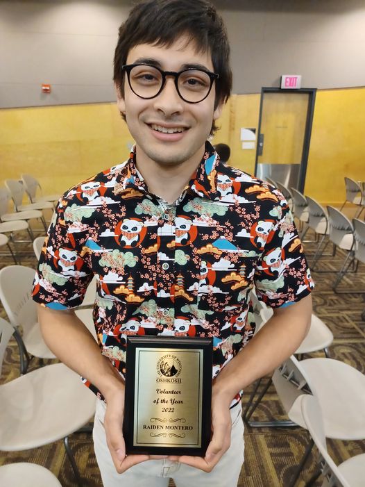 UWO_GLC's tweet photo. Congratulations to Raiden Montero, the UW Oshkosh Volunteer of the Year! https://t.co/DHYAieDCQ5