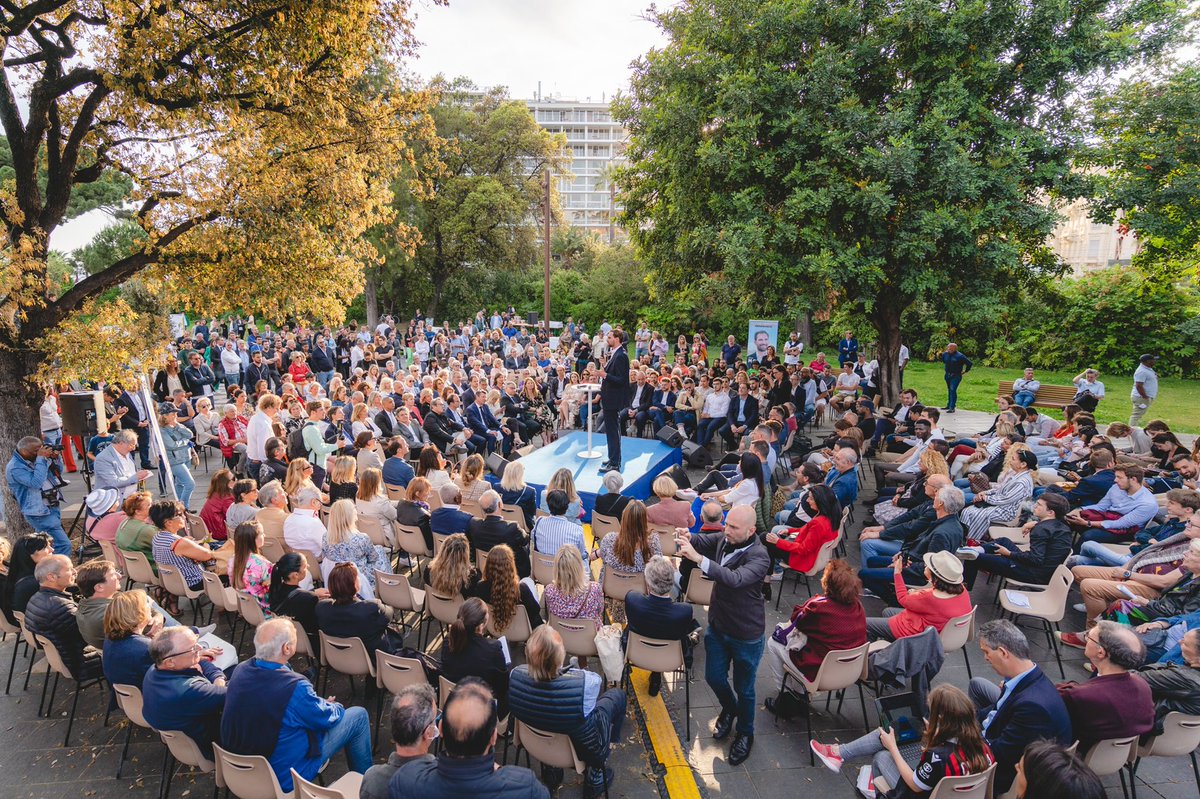 Christian Estrosi tweet media