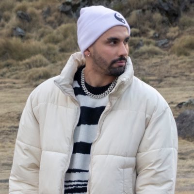 #SARARE ❤️‍🔥 Disponible en todas las plataformas digitales ❤️‍🔥