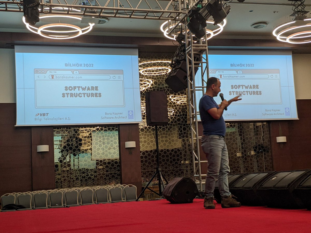 Konyada şu ekiple önce sabahtan ufaktan Go ile Generic, Pointer, Extension baktık. Sonra gurup tamamlanınca .Net, .Net Core ve Go ile oyun kodlarına bakıp, Socket, Mobile, Angular ile 2.5 saat devam ettik. Öğleden sonra bir seminer daha. Herşeye değdi doğrusu.<a href="/vbtyazilim/">VBT Yazılım</a> <a href="/bilmok/">BİLMÖK</a>