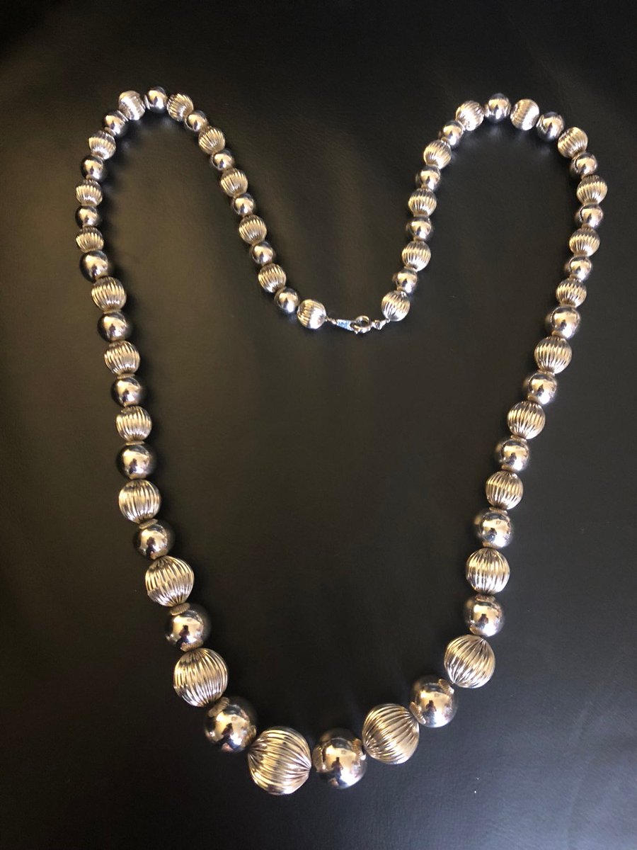 JlcFusion's tweet photo. Excited to share this item from my #etsy shop: SALE!!  30” Vintage Long Metal Silver Graduated Round Beads Necklace https://t.co/hZbEWzfNYW
#necklace #jewelry #vintagejewelry #metal #retro #fashionjewelry #fashiontrends #buyvintage #vintagegifts #uniquegifts #longnecklave https://t.co/aQIxvRa9L7