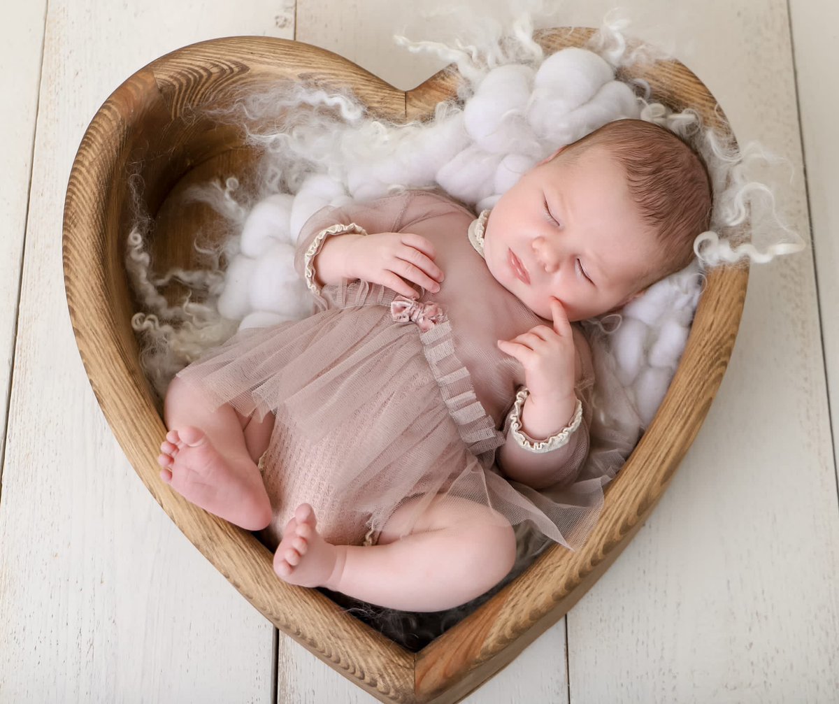 MrsJohnson2019's tweet photo. My gorgeous little girl 😍🥰 so blessed ❤️ https://t.co/hOqob2fqU6