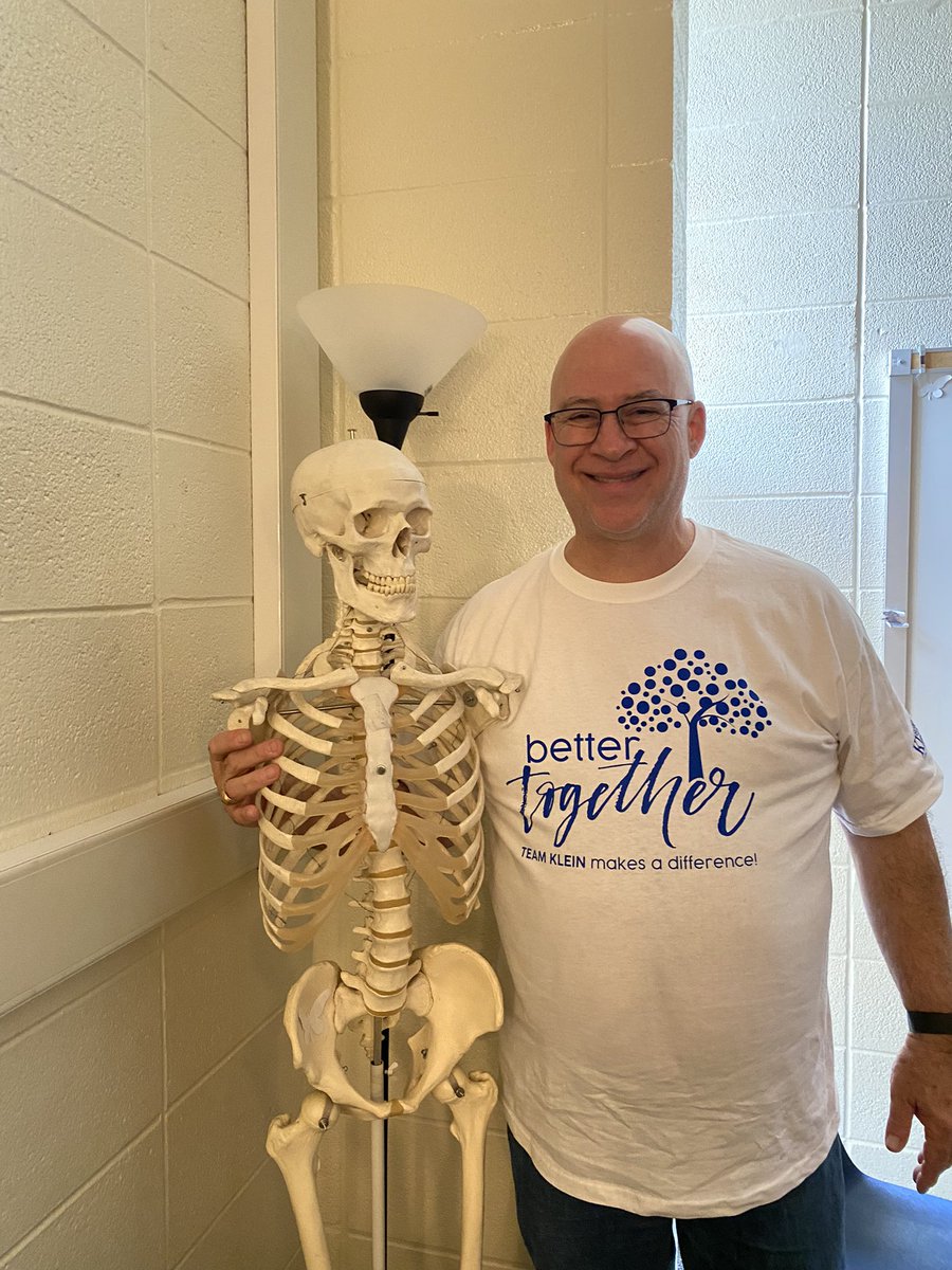 SciGuyRulz's tweet photo. Make no bones about it, I am a proud sponsor of the @kleinfoundation! Teaching presents so many challenges. Anything I can do to help a fellow teacher, well count me in! @KleinISD @JustinElbertPR @jenny_mcgown #KleinFamily #RISE2Excellence #TEAMKlein @dcastillo232323 https://t.co/zXbLIK1KrG