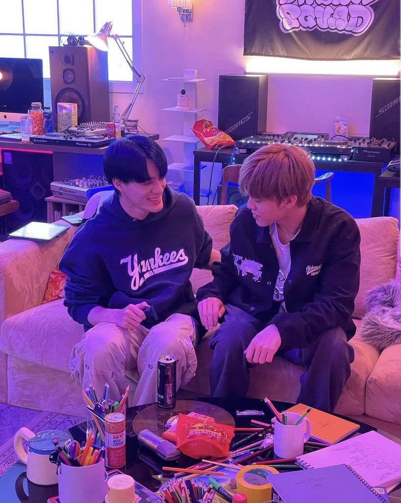leejen_bt's tweet photo. ก็ลงรูปคู่ไปเลยสิค่าา เปิดตัวไปเลยนะ ว่าเป็นแฟนกันอ่าา !!!!!!! ใจกูอ่า ไม่พายแล้ววววว #nomin #minno https://t.co/yVahhVViHs