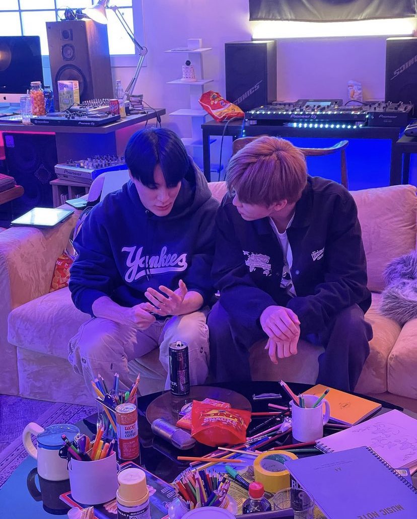 leejen_bt's tweet photo. ก็ลงรูปคู่ไปเลยสิค่าา เปิดตัวไปเลยนะ ว่าเป็นแฟนกันอ่าา !!!!!!! ใจกูอ่า ไม่พายแล้ววววว #nomin #minno https://t.co/yVahhVViHs