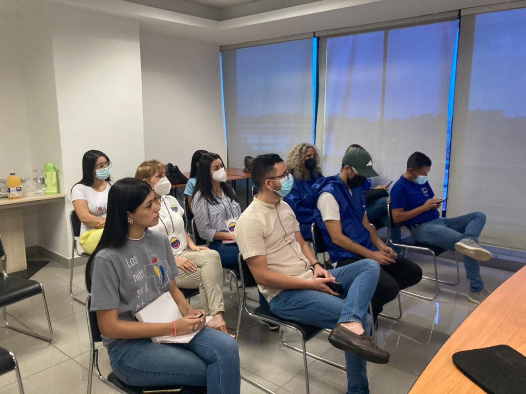 MUVaragua's tweet photo. #13DeMayo Acudimos a la rueda de prensa convocada por @Alimenta_AS #Aragua junto a @svpparagua @CEMUCSA_ y Guacamaya Internacional. Dando a conocer los detalles del "Plan Desnutrición Cero" #PorMaracay, en el mismo se evaluarán niños menores de 5 años, de 5 parroquias de (hilo) https://t.co/LSDeotyJwO