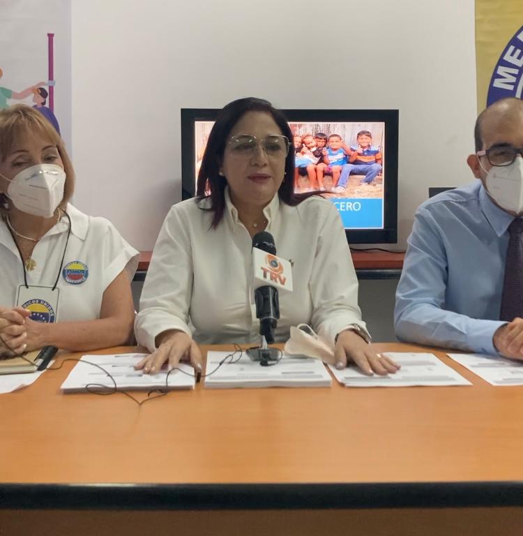 #13DeMayo Acudimos a la rueda de prensa convocada por <a href="/Alimenta_AS/">Alimenta La Solidaridad</a> #Aragua junto a <a href="/svpparagua/">svpparagua</a> <a href="/CEMUCSA_/">Centro de Estudiantes de Medicina UCSA</a> y Guacamaya Internacional. Dando a conocer los detalles del "Plan Desnutrición Cero" #PorMaracay, en el mismo se evaluarán niños menores de 5 años, de 5 parroquias de (hilo)