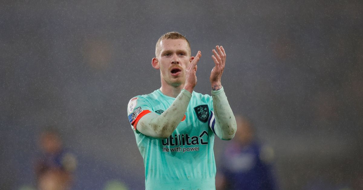 Marr66Andy's tweet photo. Huddersfield Town supporters react to 'really strong' team to face Luton Town as Lewis O'Brien starts https://t.co/QnV4Ih2br8 https://t.co/31wnfl5eqM