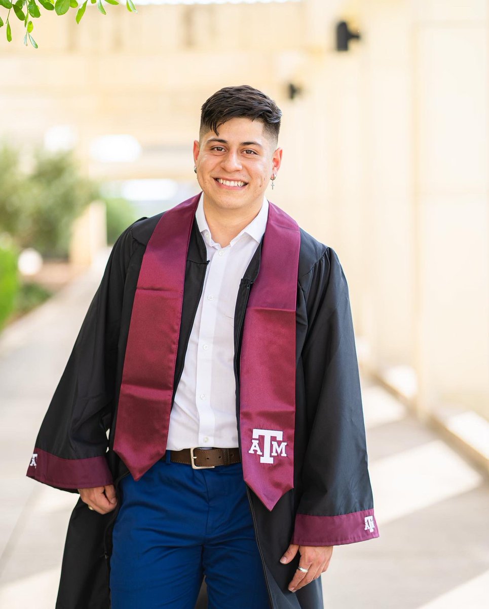 Texas A&amp;M University 

-B.S. in Allied Health 
-Cum Laude 
-First Generation Student  🇲🇽 
- Your future O.R. nurse 🩺