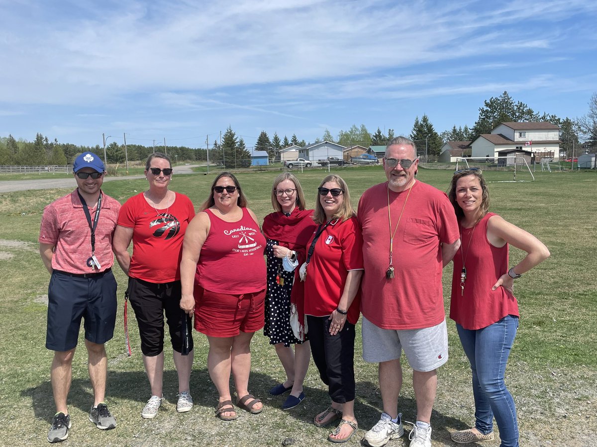 katieschell2's tweet photo. A fine looking bunch #RedForEd https://t.co/3mr6pCdbE9
