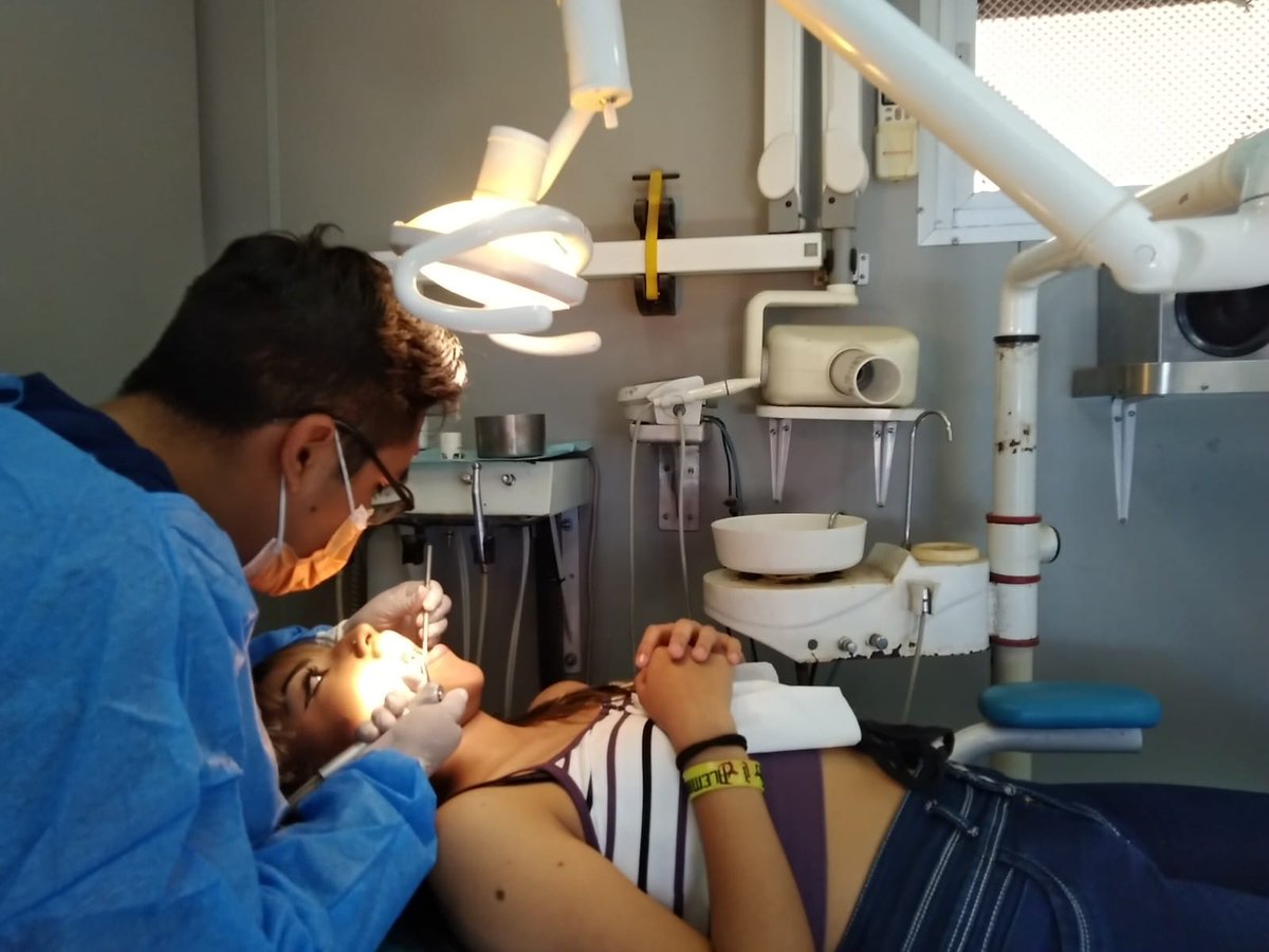DIFIrapuato's tweet photo. Estuvimos en la colonia La Ganadera ofreciendo servicio médico completamente gratuito. #BrigadaDIF https://t.co/qPFFUEcNfU