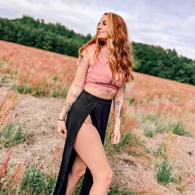 CarleyBruce's tweet photo. #NewProfilePic https://t.co/F8zHhEf4Lt