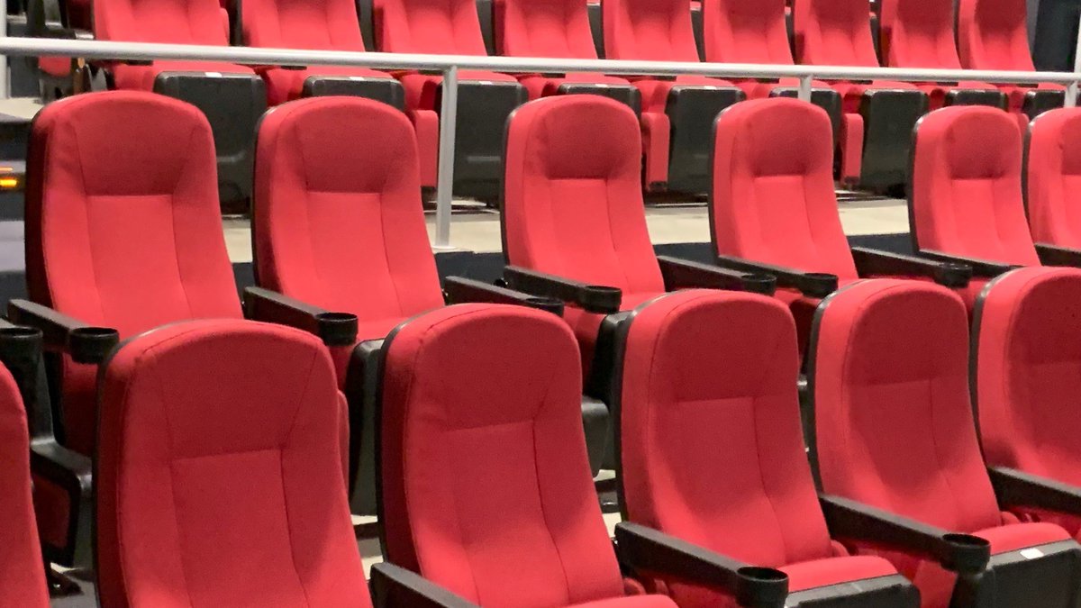 Digital Gym Theater at UC San Diego

#SeatingSolutions #FixedSeating #AuditoriumSeating
