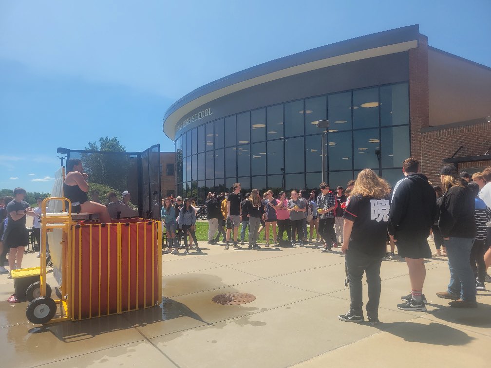 Ms.Ehrenberg tweet media