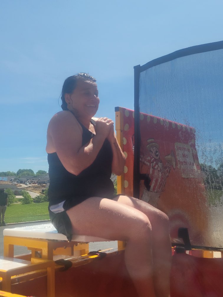 Ms.Ehrenberg tweet media