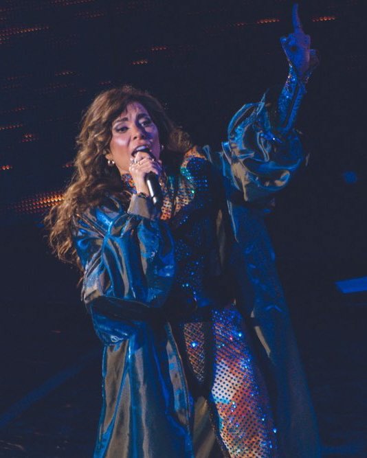 mgxtrevi's tweet photo. La noche de ayer @GloriaTrevi se presentó en el palenque de la @FeriaPuebla, donde sus casi 5 mil asistentes bailaron y cantaron al ritmo de sus más grandes éxitos 💃🔥 https://t.co/fPIuwR6X6m