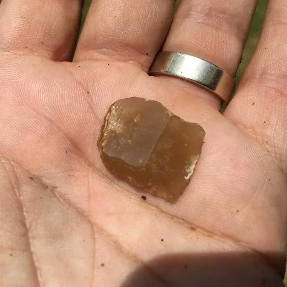 USArtifacts's tweet photo. Advances in firearm technology centered on how to ignite the gunpowder that propelled ammunition. The most popular throughout history was the flintlock, although modern guns use firing pins. https://t.co/sZVMGjtyD4 

#archaeologist #materialculture #archeology #museumcollection https://t.co/SBgE6BLiXD
